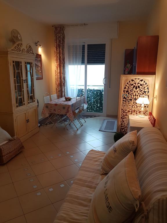 La Casa Di Pepe Apartment Pietra Ligure Exterior foto